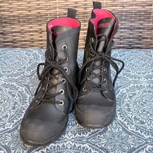 Polo Ralph Lauren Mikenna Black Rubber Rain Slush Boots Lace Up Women's Size 6